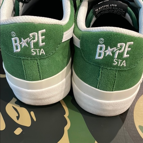 A BATHING APE Green/white Men's Sneakers - Picture 4 of 7